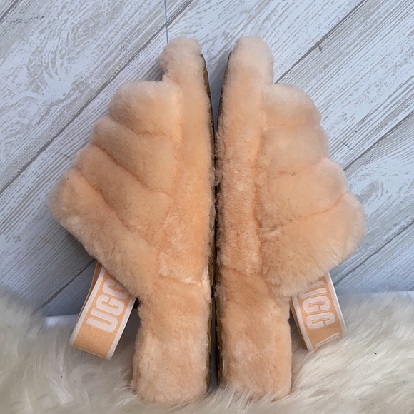 Ugg Fluff Yeah fuzzy slippers 7 - Picture 7 of 8